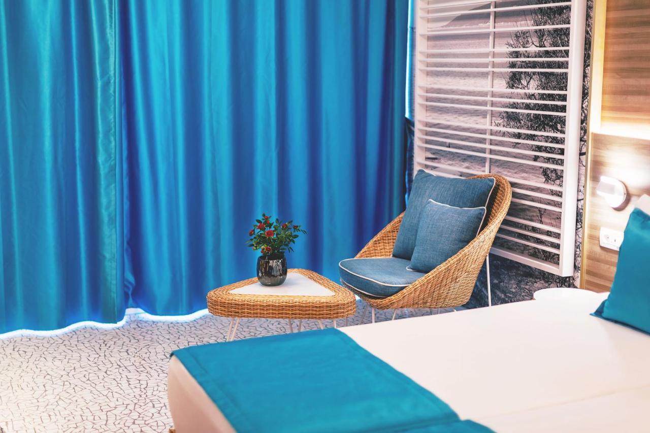 Carine Hotel Kumbor Superior Herceg Novi Buitenkant foto