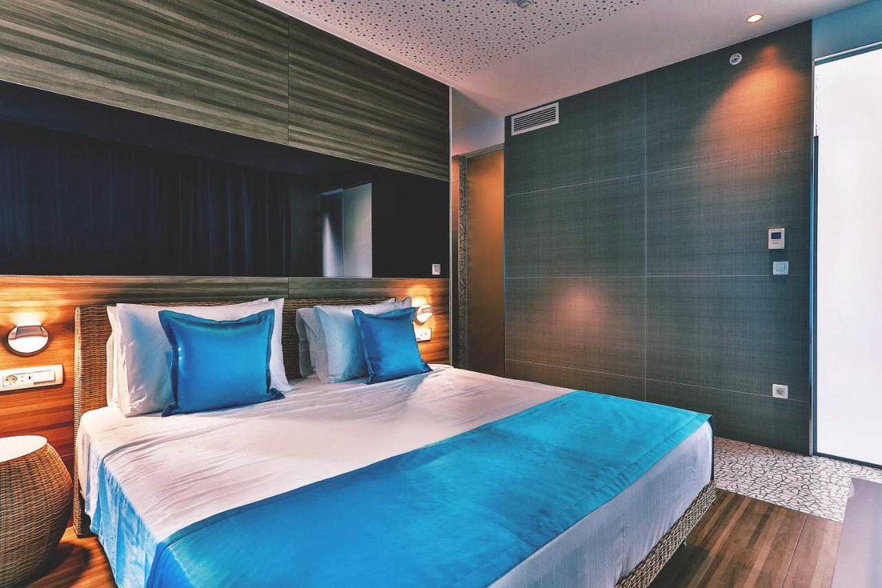 Carine Hotel Kumbor Superior Herceg Novi Buitenkant foto