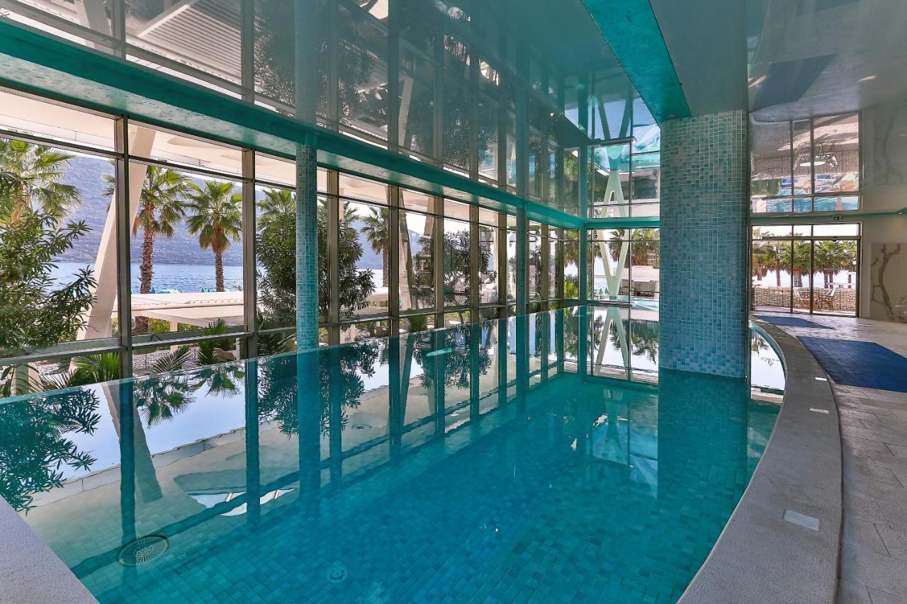 Carine Hotel Kumbor Superior Herceg Novi Buitenkant foto