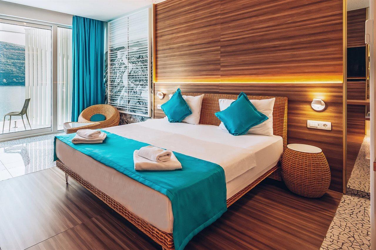 Carine Hotel Kumbor Superior Herceg Novi Buitenkant foto